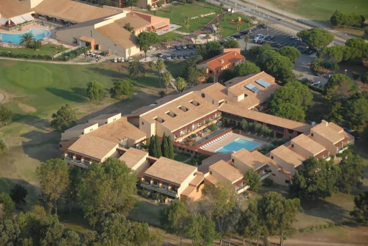 Saint Cyprien Golf View 2 Bedrooms Apartment , 900 M From The Beach Exterior foto