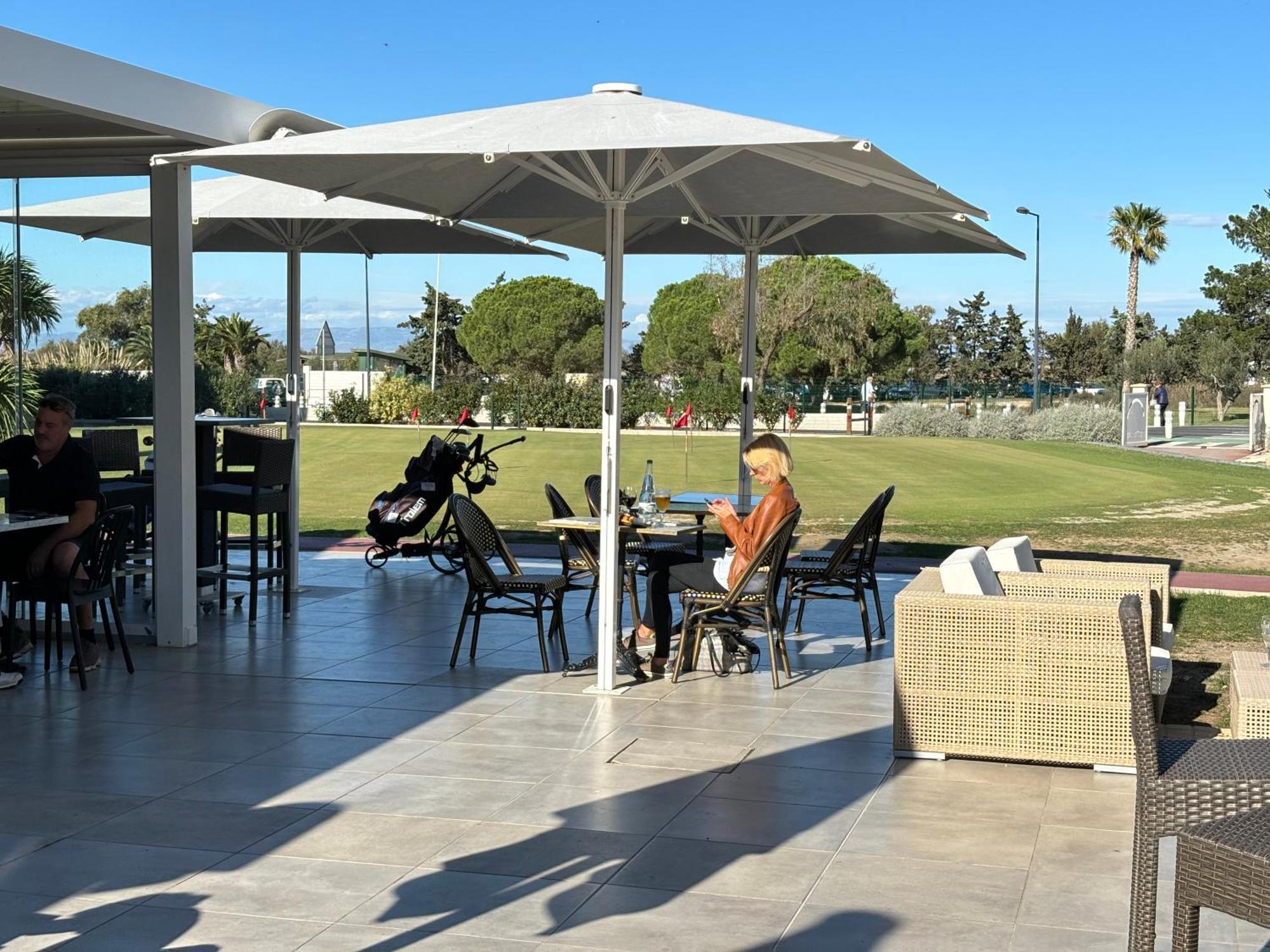 Saint Cyprien Golf View 2 Bedrooms Apartment , 900 M From The Beach Exterior foto