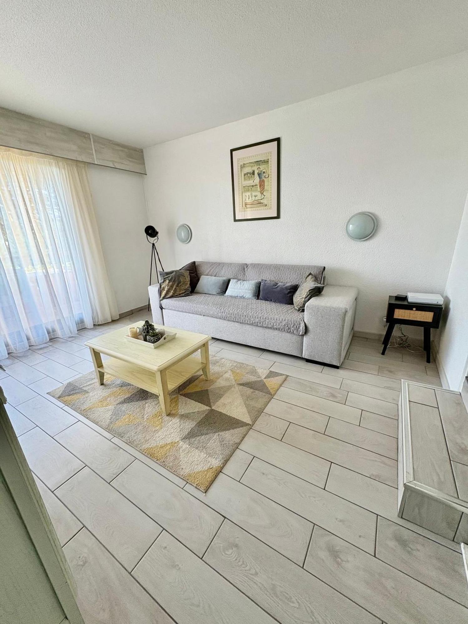 Saint Cyprien Golf View 2 Bedrooms Apartment , 900 M From The Beach Exterior foto